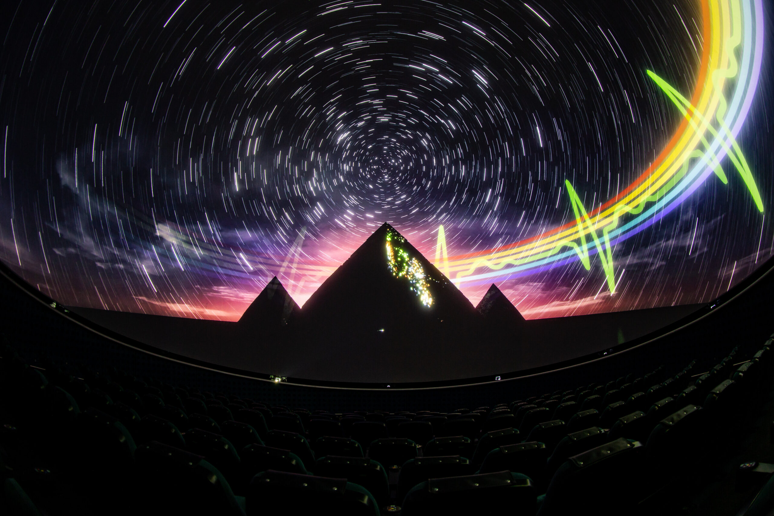Experience Dark Side of the Moon Immersive Shows in 2023